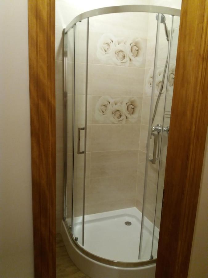 Hotel "Arttrakt" Lwów Zewnętrze zdjęcie